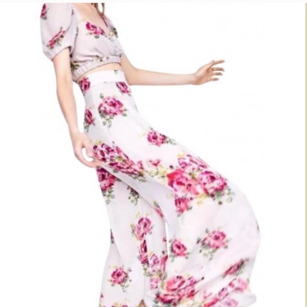 Zara floral chiffon top